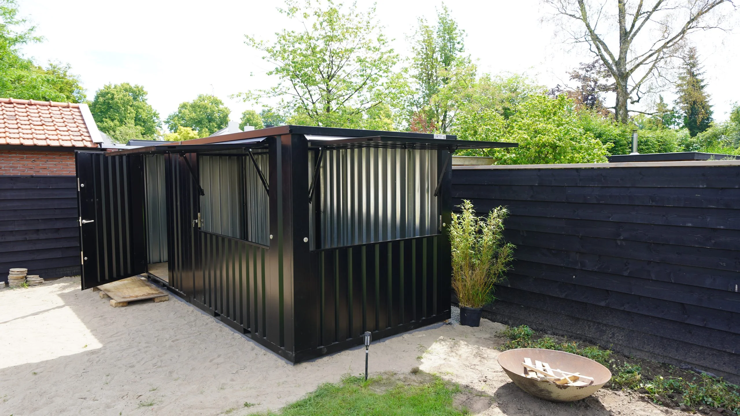 Barcontainer 6 × 2 m – Demontierbar und modular – Bild 4